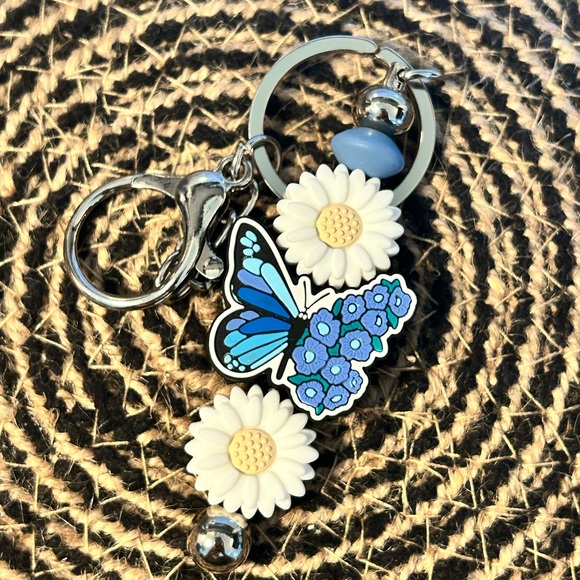 Flower Keychain - Picture 1 of 1
